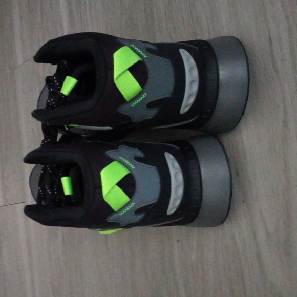 Mens Puma Wild Rider Mid WS Sze 11 NWOB - Picture 3 of 5